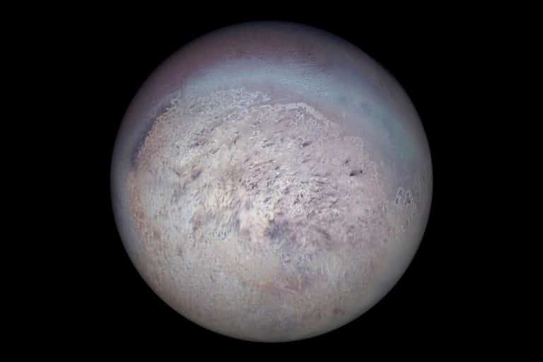 Triton Neptunes Moon